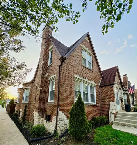 6358 South Keeler Avenue Chicago IL 60629
