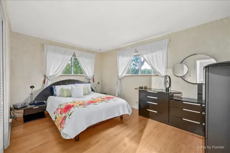 2530 Old Glenview Road Wilmette IL 60091
