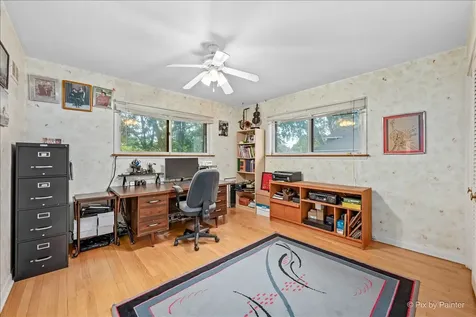 2530 Old Glenview Road Wilmette IL 60091