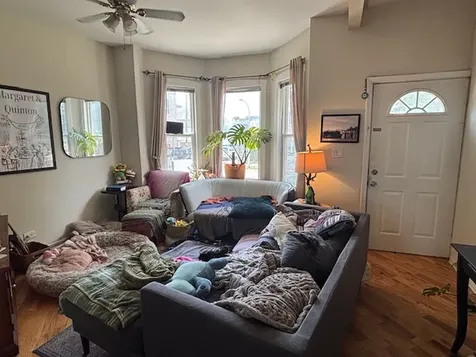 2117 North Stave Street Chicago IL 60647