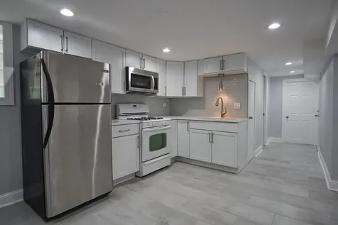 5938 West 64th Street Chicago IL 60638