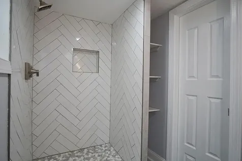 5938 West 64th Street Chicago IL 60638