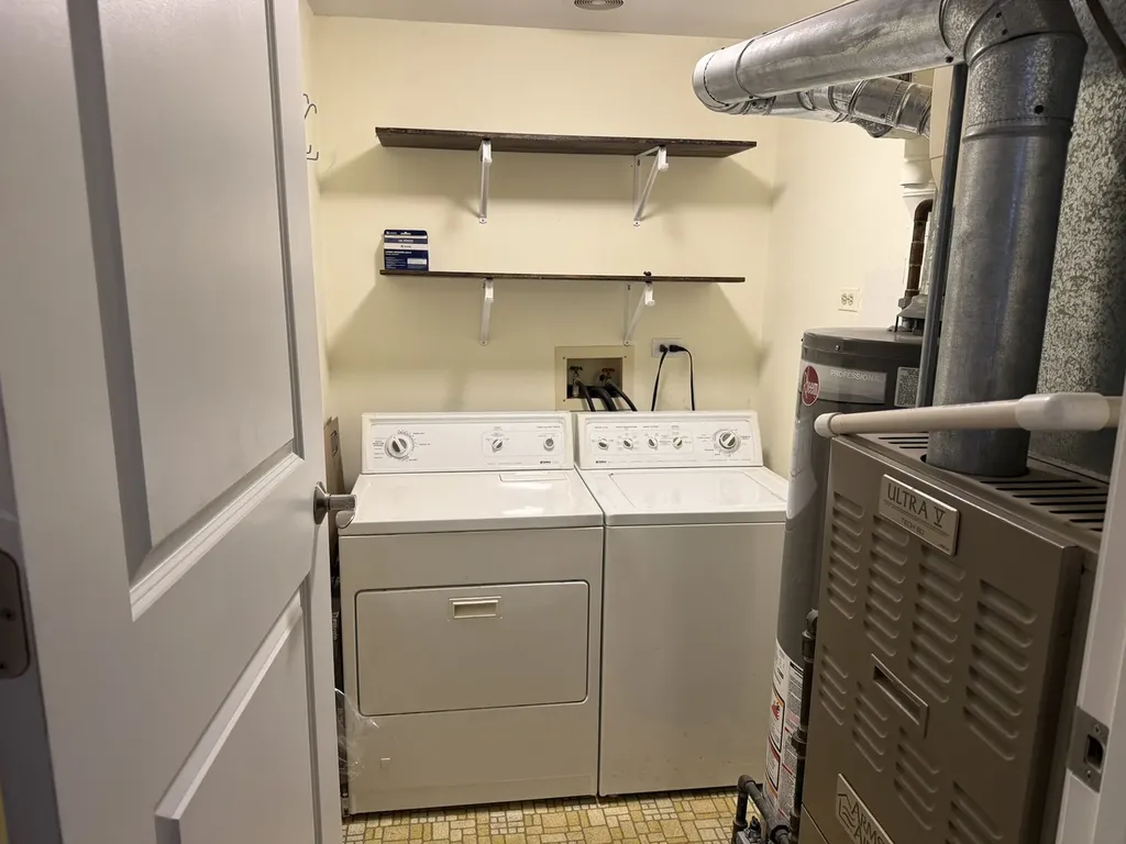 1756 Plymouth Court Wheaton IL 60189