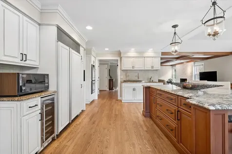 20620 North Swansway Deer Park IL 60010