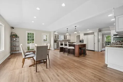 20620 North Swansway Deer Park IL 60010