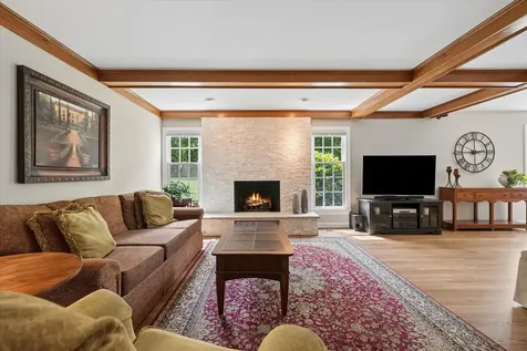 20620 North Swansway Deer Park IL 60010