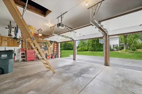 20620 North Swansway Deer Park IL 60010