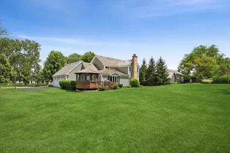 20620 North Swansway Deer Park IL 60010