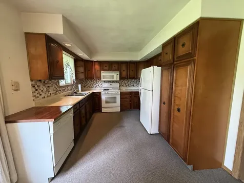 605 East Market Street Farmer City IL 61842