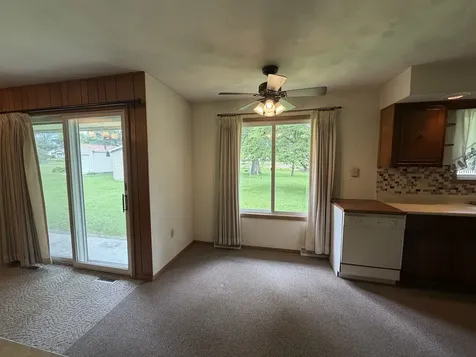 605 East Market Street Farmer City IL 61842