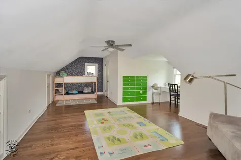 829 East Porter Avenue Naperville IL 60540
