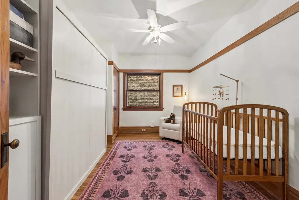2736 North Mildred Avenue Chicago IL 60614