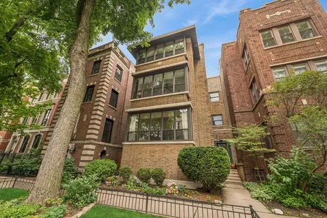 2736 North Mildred Avenue Chicago IL 60614
