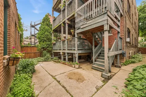 2736 North Mildred Avenue Chicago IL 60614