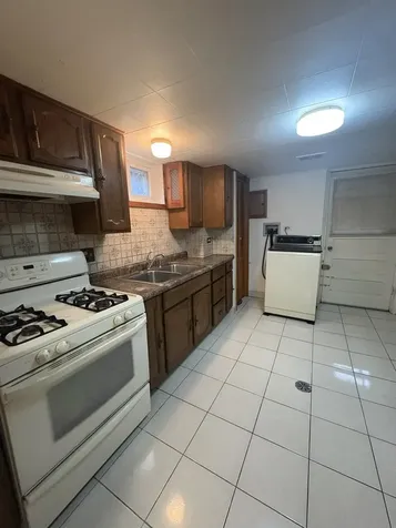 3208 North Hawthorne Street Franklin Park IL 60131