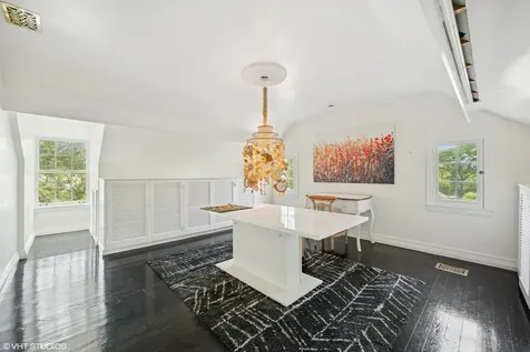 82 Woodley Road Winnetka IL 60093
