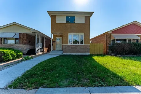 9131 South Parnell Avenue Chicago IL 60620