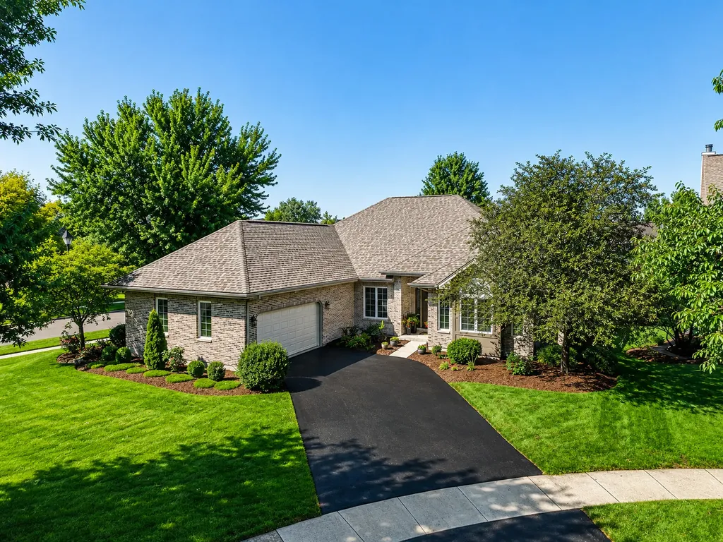 1121 Wheatland Court Yorkville IL 60560