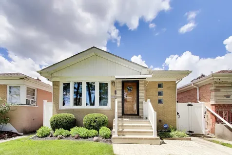 1118 Bohland Avenue Bellwood IL 60104