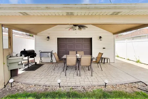 1118 Bohland Avenue Bellwood IL 60104