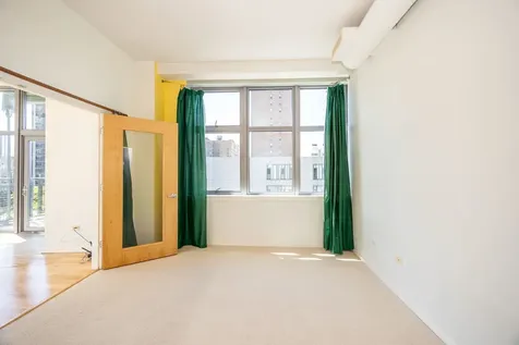 1000 West Leland Avenue Chicago IL 60640