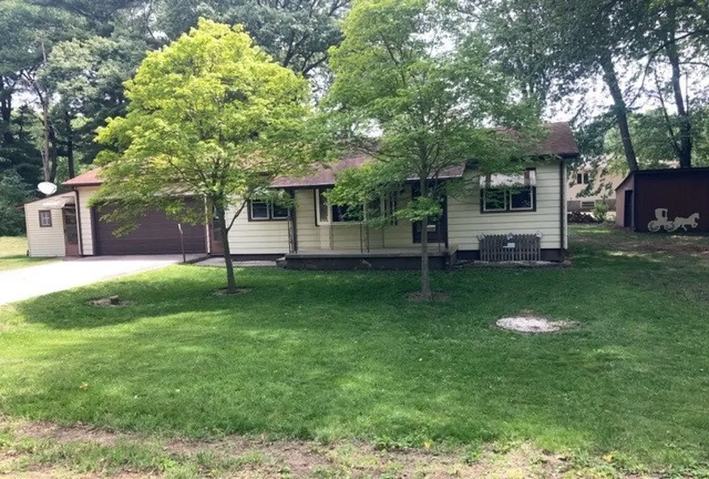 1566 Aurora Street Dixon IL 61021