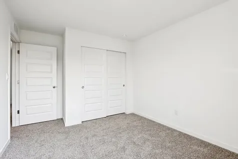 450 Vista Drive Hampshire IL 60140