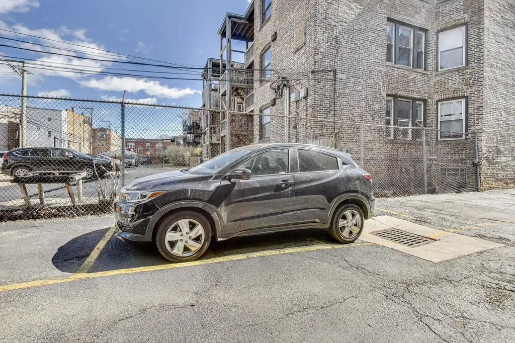 2601 North Hamlin Avenue Chicago IL 60647