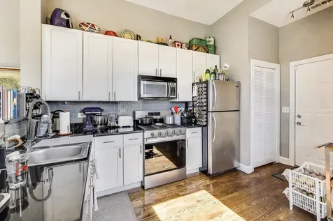 2601 North Hamlin Avenue Chicago IL 60647