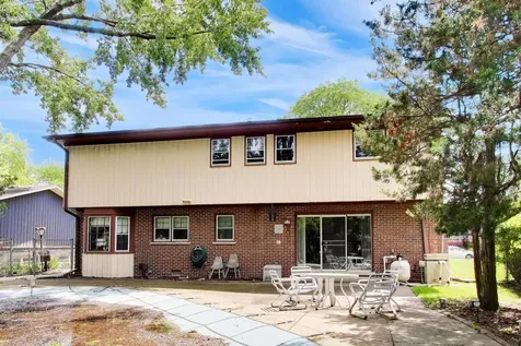 1014 East Crabtree Drive Arlington Heights IL 60004
