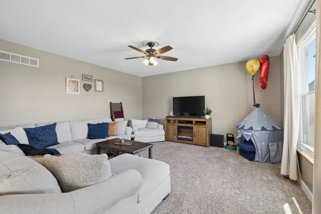 1905 Springside Drive Plainfield IL 60586