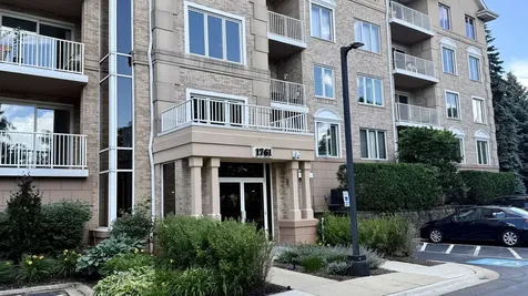 1761 Pavilion Way Park Ridge IL 60068