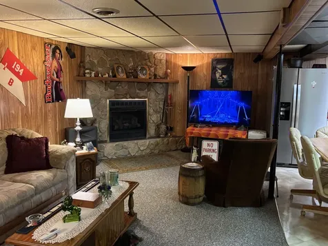 312 Water Street Earlville IL 60518