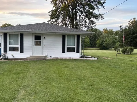 312 Water Street Earlville IL 60518