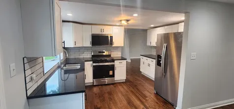 1421 Lawrence Crescent Flossmoor IL 60422