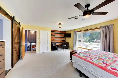 8 Charles Court Buffalo Grove IL 60089