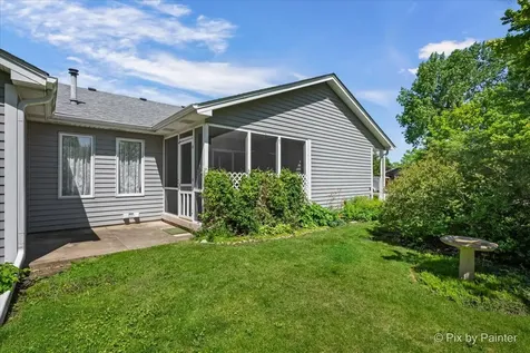 708 Harmony Court North Aurora IL 60542
