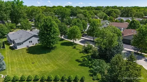 708 Harmony Court North Aurora IL 60542