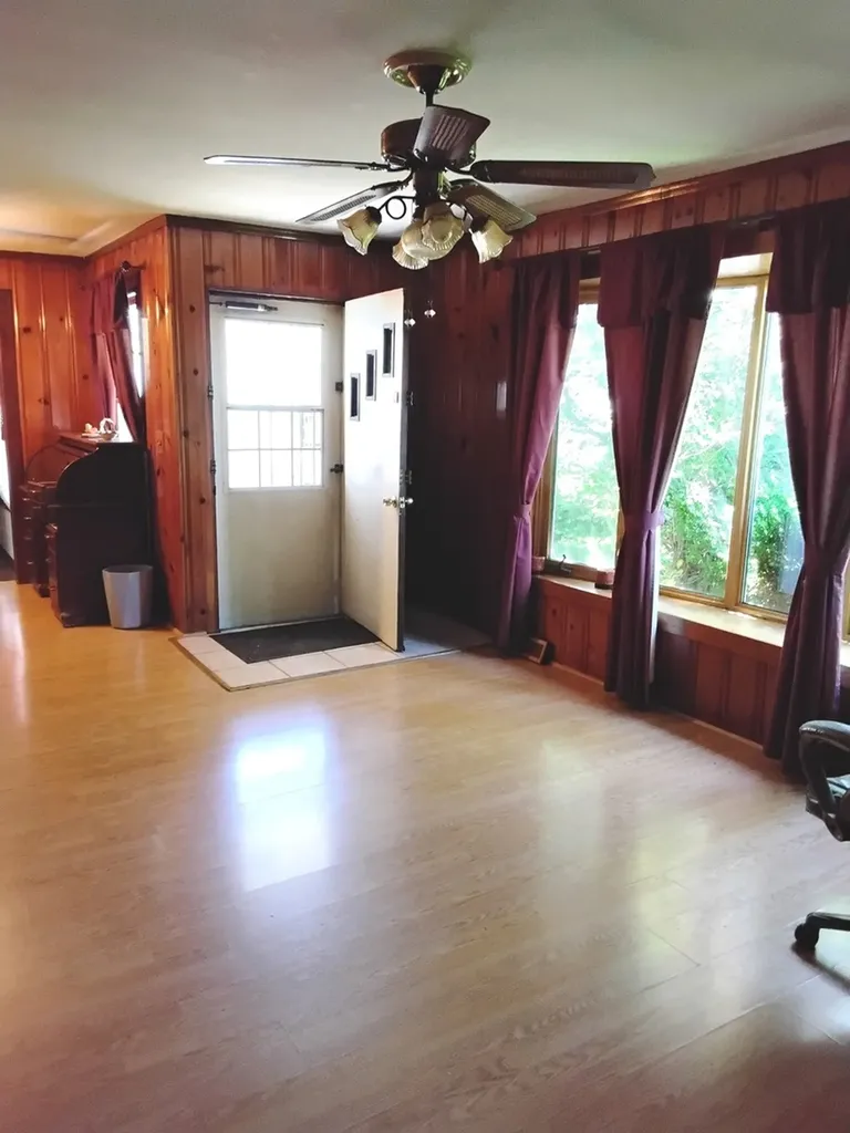 2671 East Lincoln Highway New Lenox IL 60451
