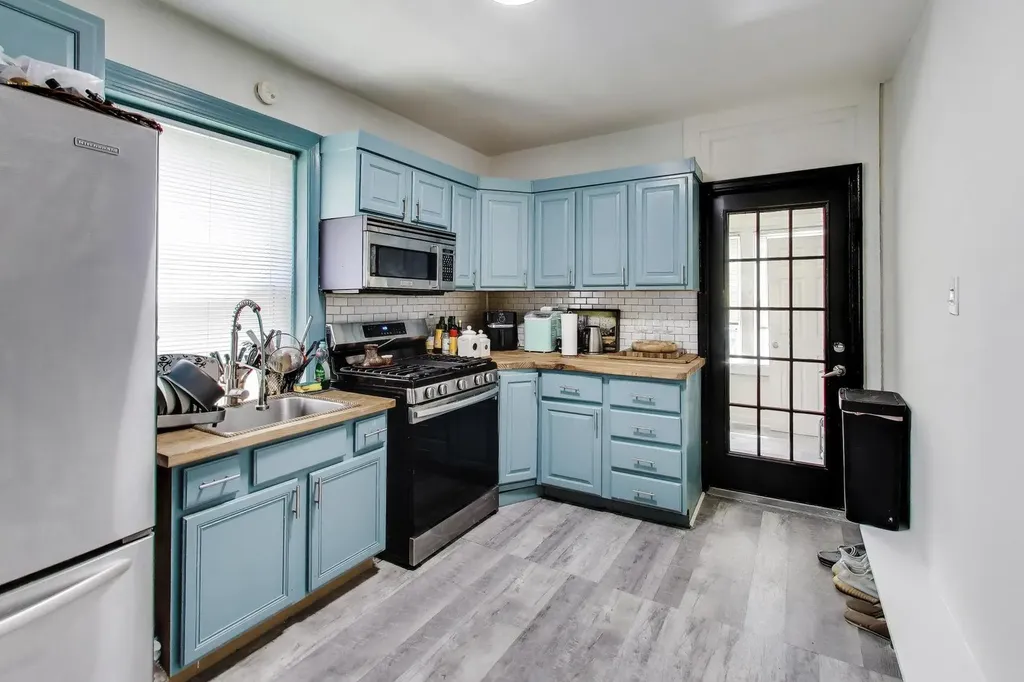 5412 North Western Avenue Chicago IL 60625