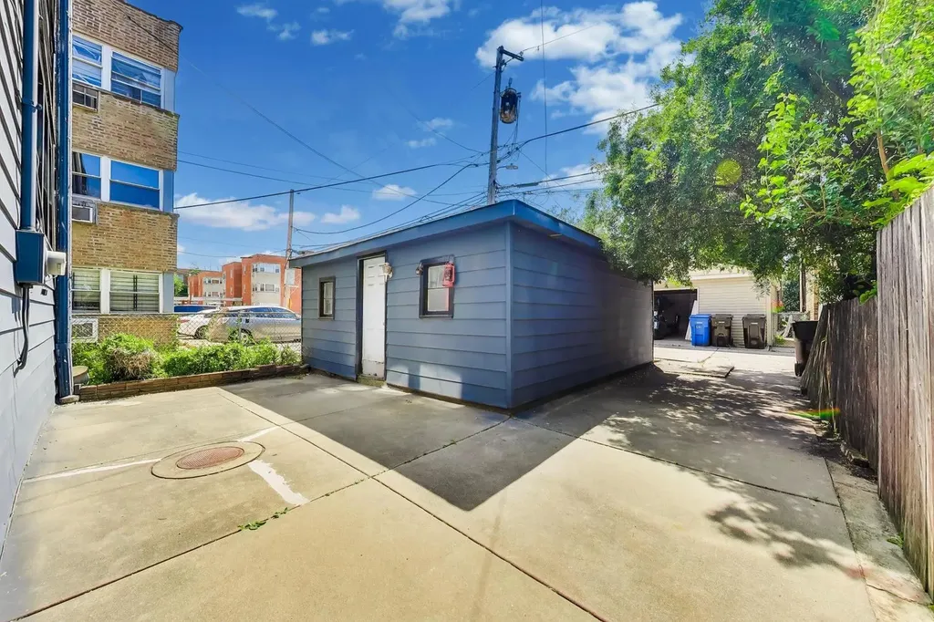 5412 North Western Avenue Chicago IL 60625