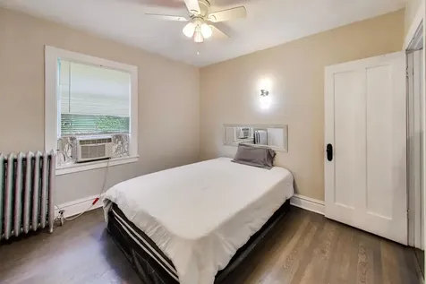 5412 North Western Avenue Chicago IL 60625