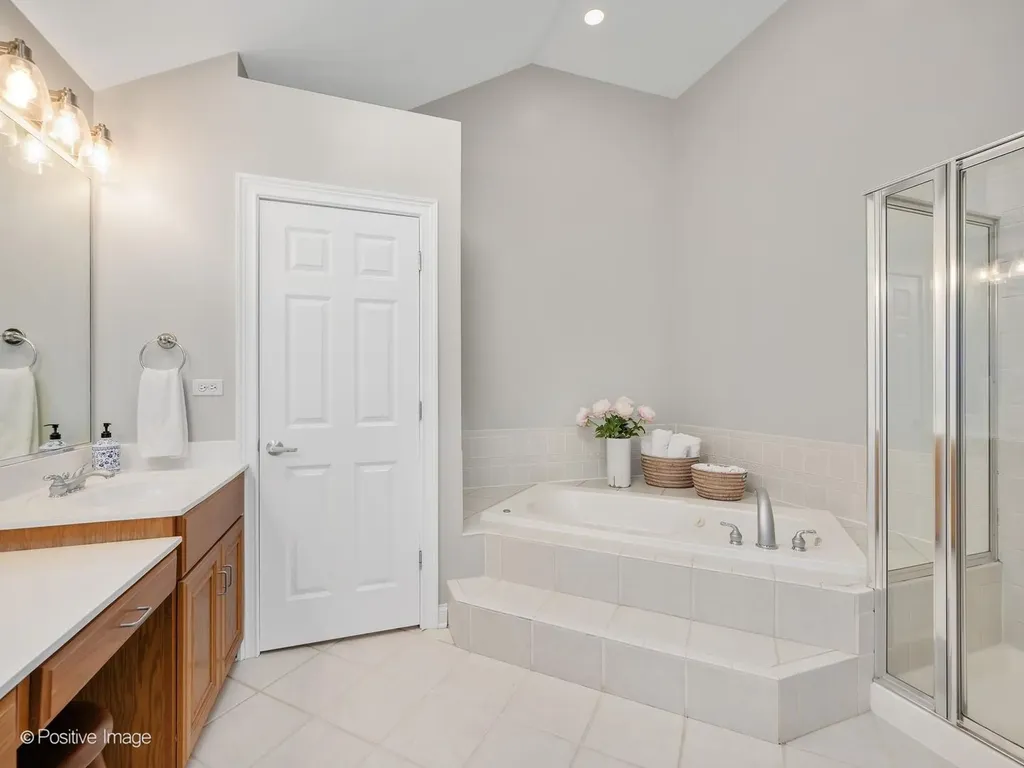 267 North Walnut Street Elmhurst IL 60126