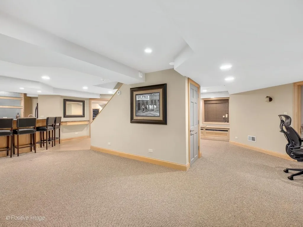 267 North Walnut Street Elmhurst IL 60126
