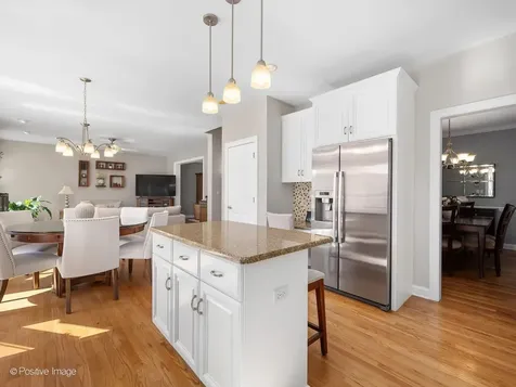 267 North Walnut Street Elmhurst IL 60126