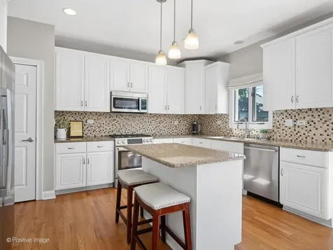 267 North Walnut Street Elmhurst IL 60126