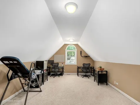 267 North Walnut Street Elmhurst IL 60126