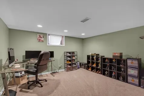 145 Princeton Street Des Plaines IL 60016