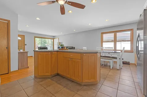 145 Princeton Street Des Plaines IL 60016