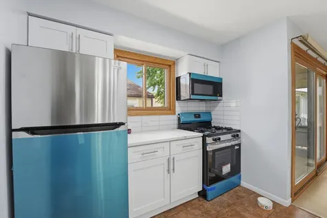 20125 Woodale Street Lynwood IL 60411